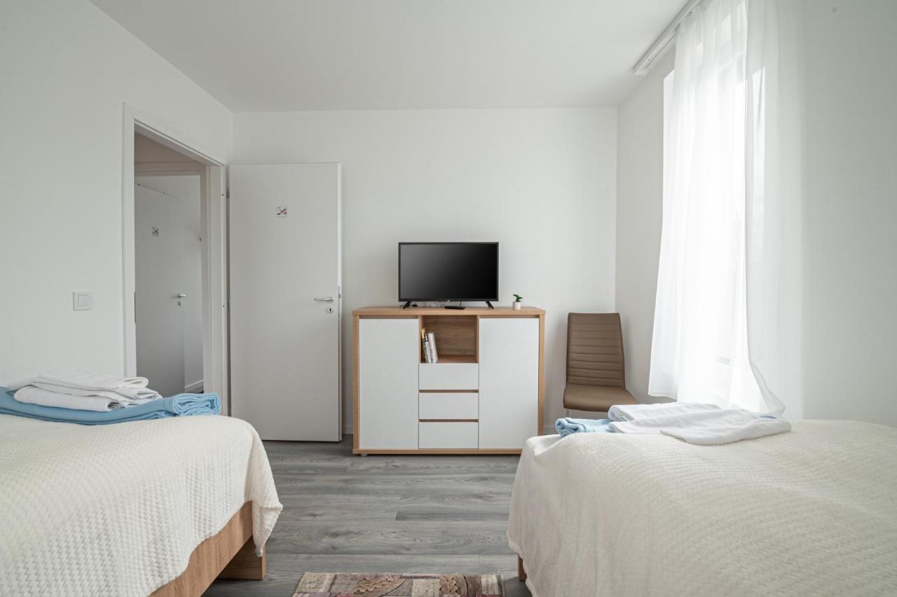 Roze Blue Design Apartments Csopak Exterior photo