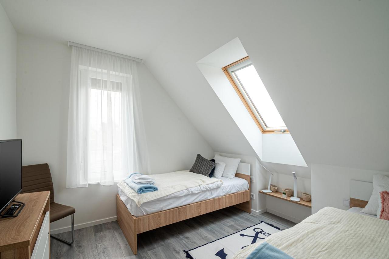 Roze Blue Design Apartments Csopak Exterior photo